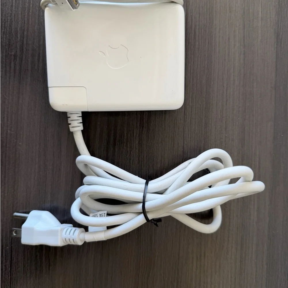 Apple White MacBook Power Adapter Block